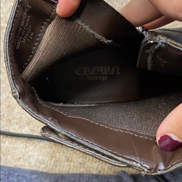 Crown vintage brown heeled boots - Picture 5 of 6